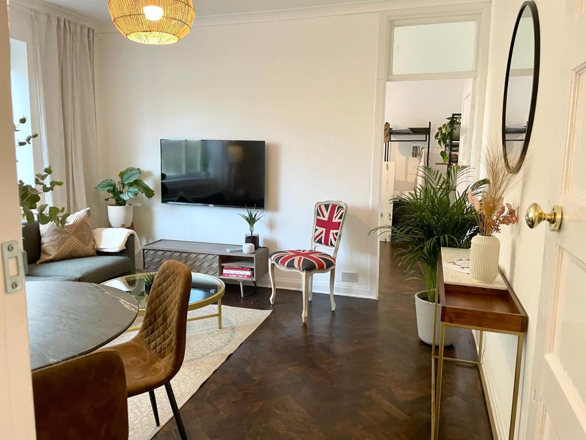 Newly Refurbished 2 Bedroom Apartment In South London Kültér fotó