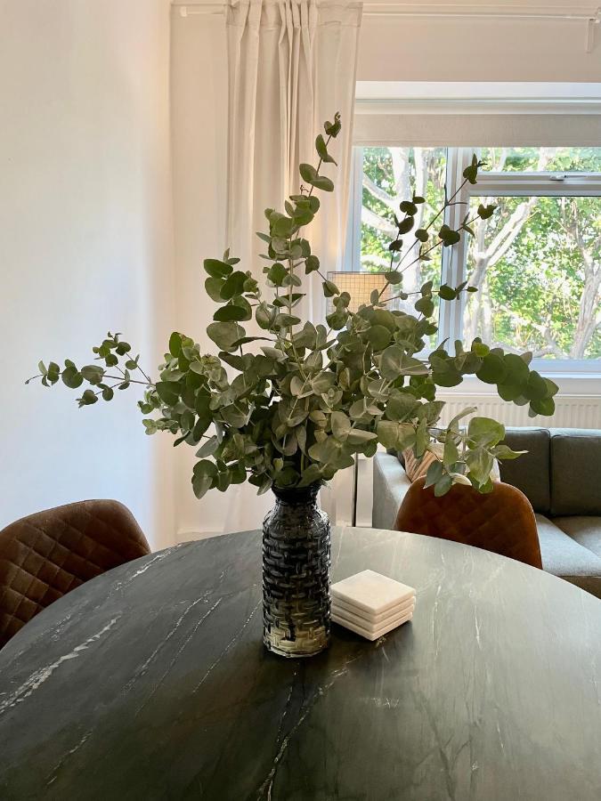 Newly Refurbished 2 Bedroom Apartment In South London Kültér fotó