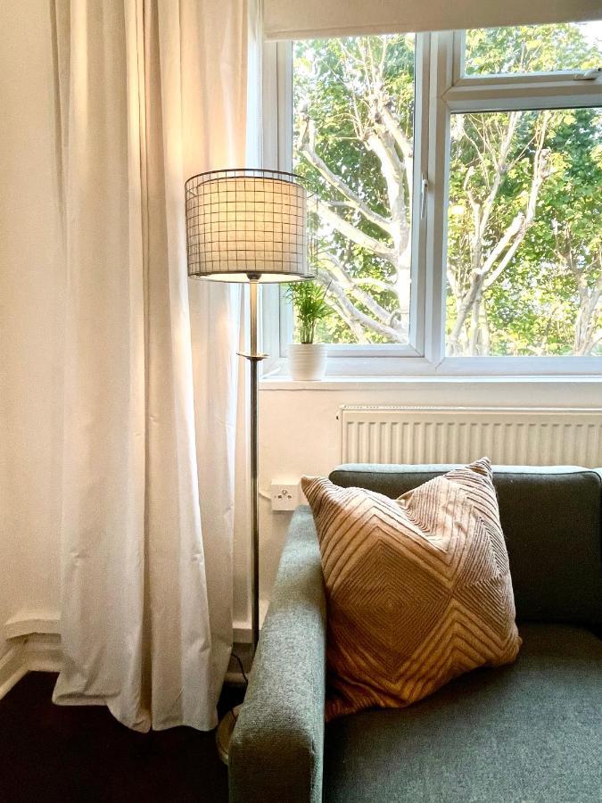 Newly Refurbished 2 Bedroom Apartment In South London Kültér fotó