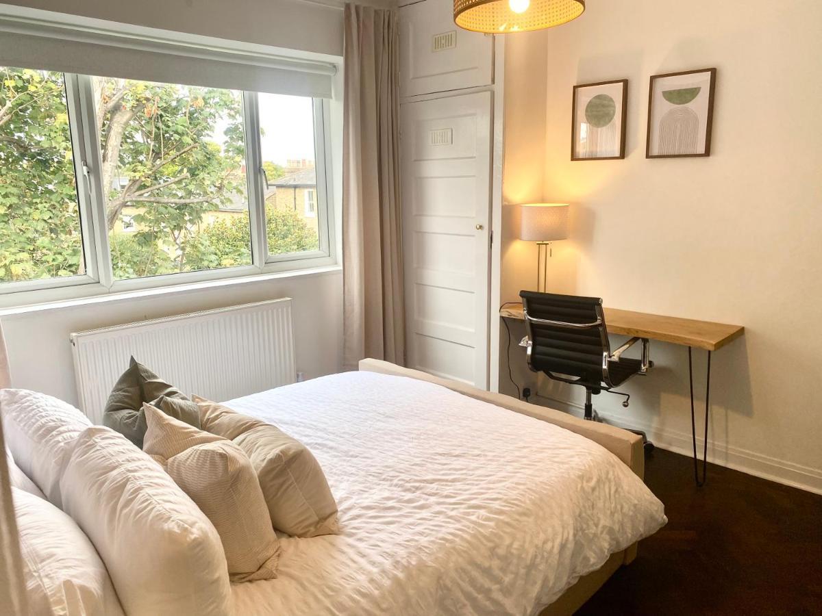Newly Refurbished 2 Bedroom Apartment In South London Kültér fotó