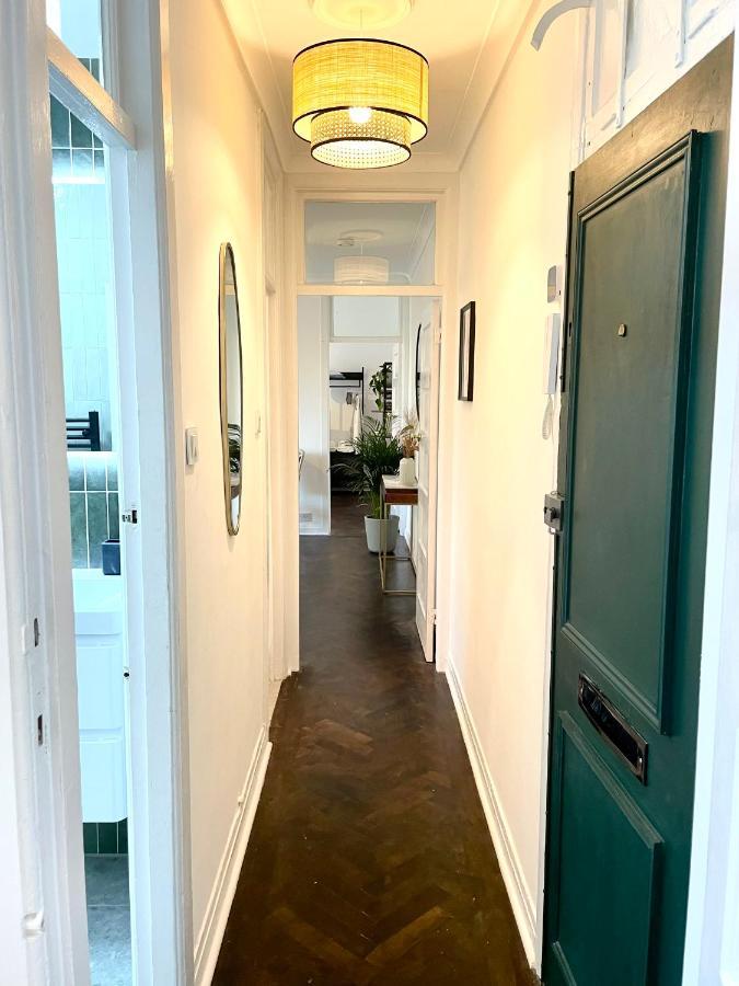 Newly Refurbished 2 Bedroom Apartment In South London Kültér fotó